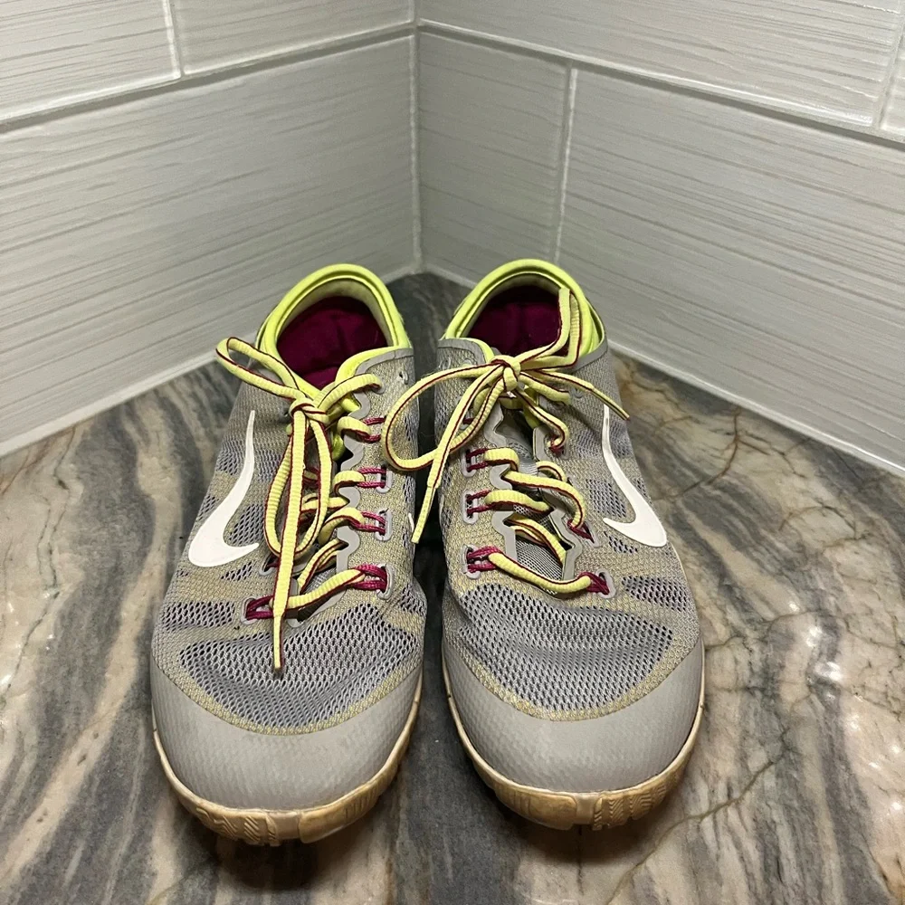 NIKE Clima Cool Women's Sneakers Running Shoes 599269 007 Gray Green pink 8